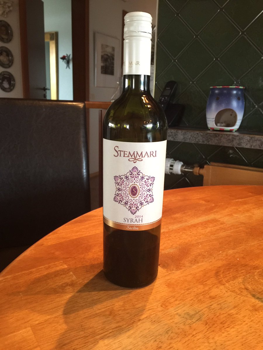 Mjög svo skemmtilegt og viðeigandi nafn á þessu rauðvíni! #LaugardagsStemmarinn