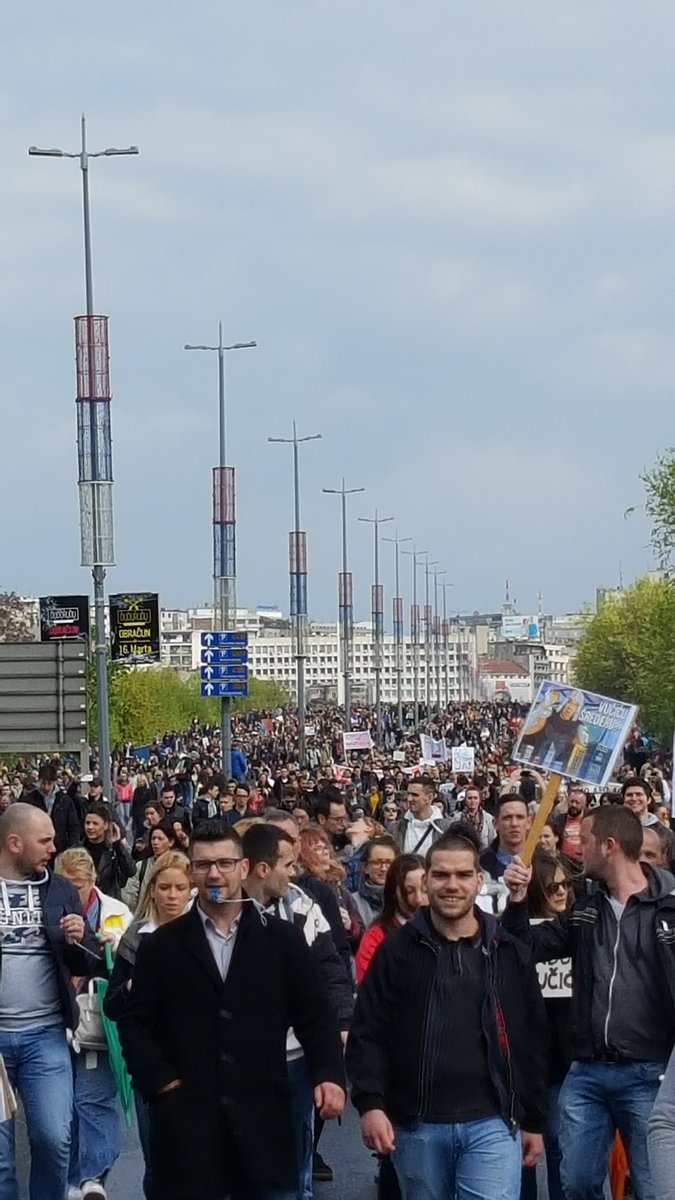 TheWindRacer's tweet photo. Beograd je na nogama prijatelji.✌👊❤ https://t.co/ygwpFLjYhr