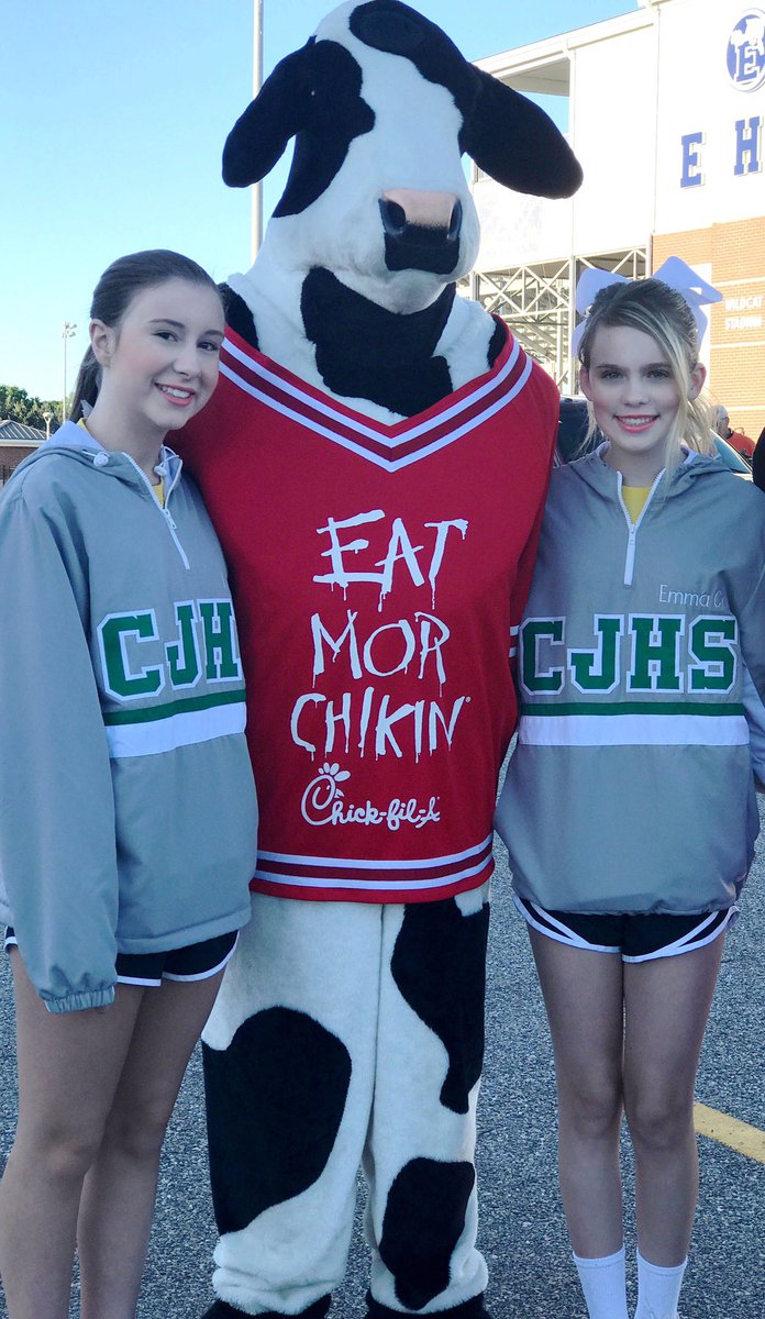 CoppinvilleJR's tweet photo. CJHS Cheerleaders and BETAs working the Mitchell Automotive/Chick-Fil-A 5K Run early Saturday! #CJHLearn #GoEagles #CJHCheer https://t.co/Muu3RASj9v
