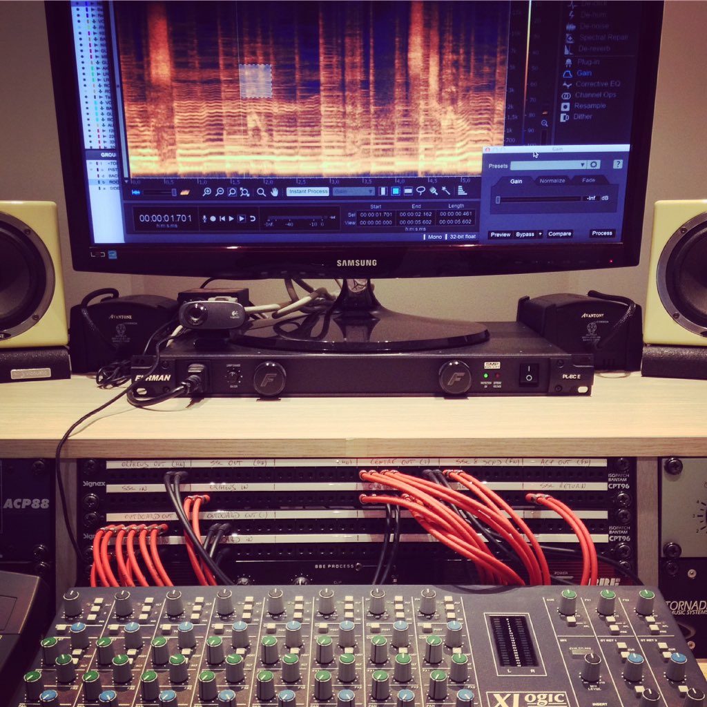 TakeOffRecord's tweet image. Congrats guys 👏🏼 @iZotopeInc amazing #rx5 plugin