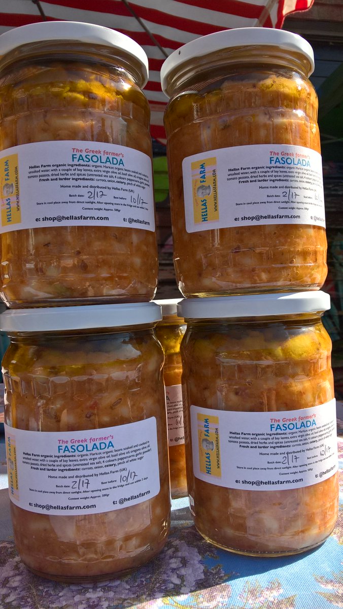 CPFoodMarket's tweet image. Giovanni @hellasfarm is our guest today with beans, veg and soup.