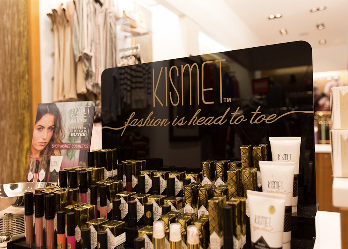 goldennuggetac's tweet photo. Wakeup for Makeup! Enjoy 20% off one of our @Kismetcosmetics products just for sampling! #ShopAC #GoldenNuggetAC 💄💋 https://t.co/9Y0kCcP1N2