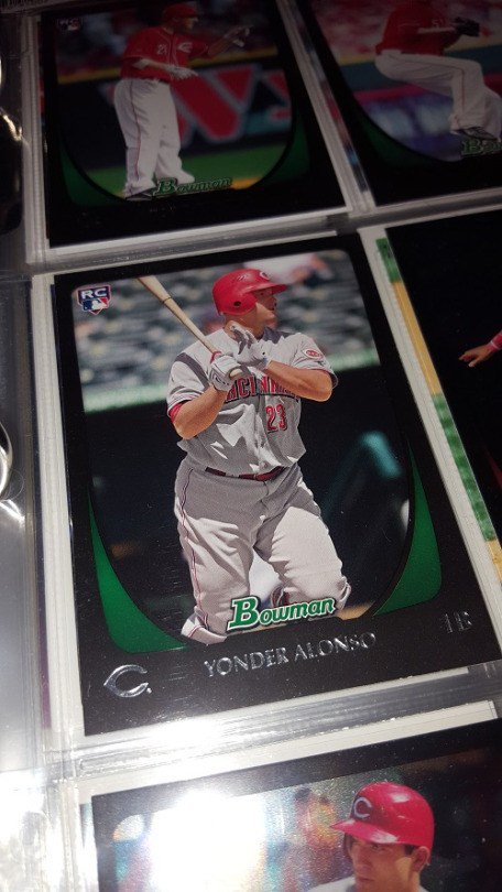 Happy birthday, Yonder Alonso! 