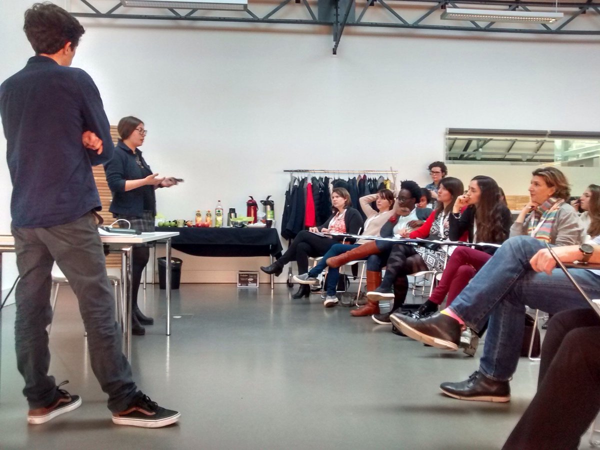 The first Brussels Youth#Challenge Food #Hackathon is over! Thank you to the participants and the mentors for making this happen 😀