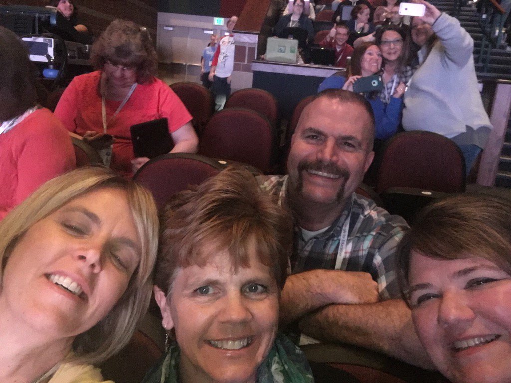 rjlanie's tweet photo. #edtechteam https://t.co/E7n7qgPatM