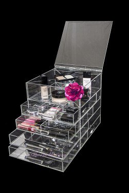 makeuporganizer tweet picture