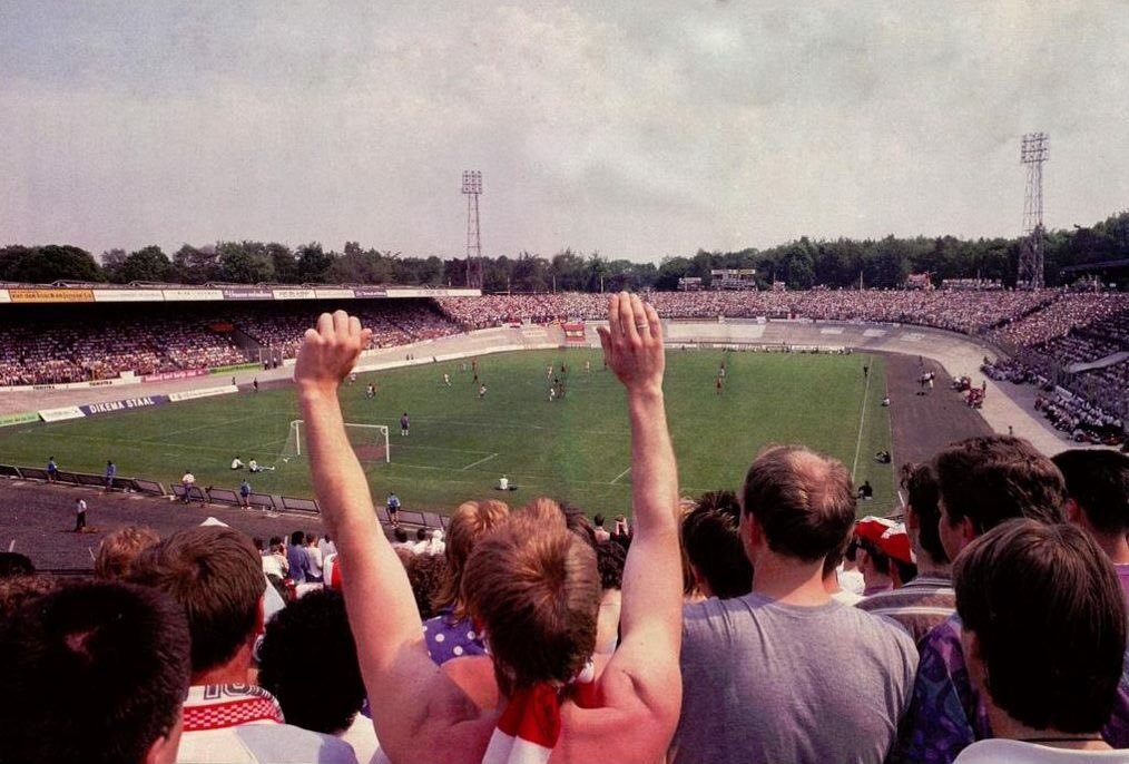 #NECNijmegen v #Ajax; stadium #DeGoffert #Nijmegen;
#necaja 1989/90 #oldschool
