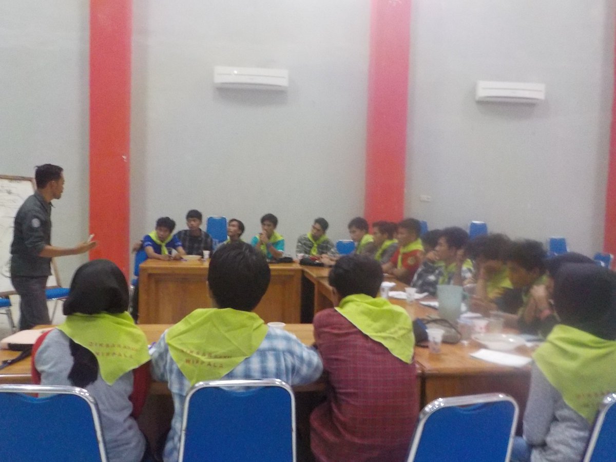 manajemen organisasi pencinta alam 2017