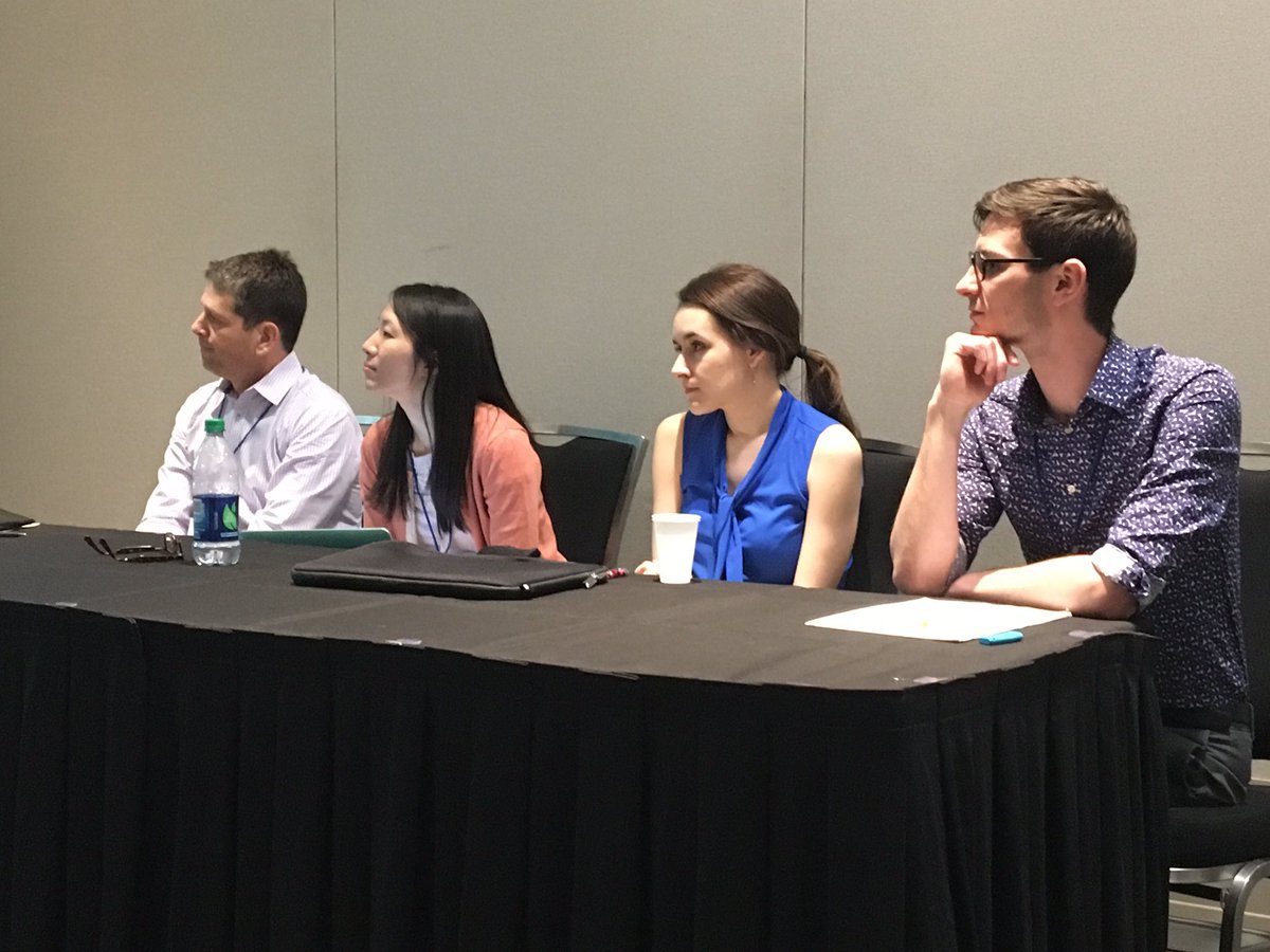 schoppesullivan's tweet image. Standing room only session on Coparenting and Healthy Father-Child Relationships! #srcd17