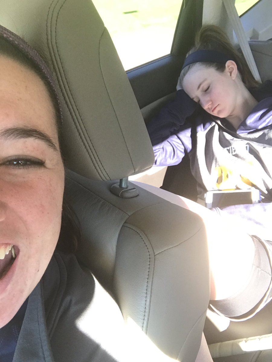 NDFhockey's tweet photo. Lots of fun on the road to IU for the B-Town Battle!! https://t.co/BVBHiTSIyu