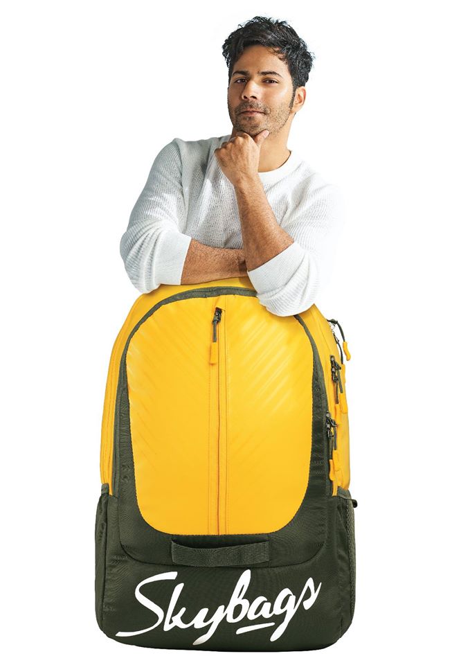 VWellwishers's tweet photo. Varun for @InSkybags <3 #PlayBackToBack (source: https://t.co/fjfp54visi )
4M Varuniacs On Twitter https://t.co/wlaT4BpcNm