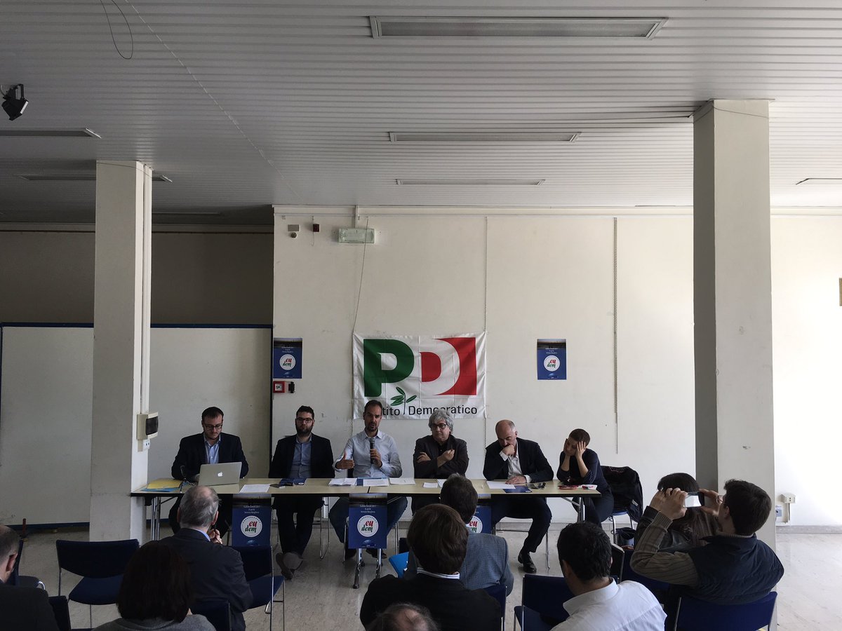erealacci's tweet photo. Nostro paese può stare in campo e vincere nel mondo coniugando sapere artigiano e #tecnologia, aggiungendo ciò che ci rende unici.#bellezza https://t.co/syIb6Zxo7p