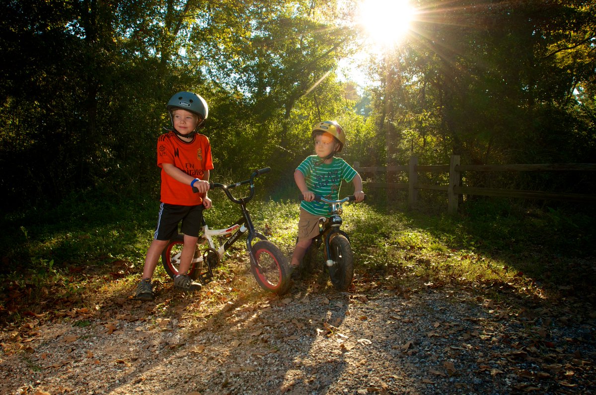 MemorialPark's tweet photo. It's a beautiful Saturday morning at Memorial Park! Swing by the Park for fun for the whole family! #MYmemorialpark #runhtx #bikehtx https://t.co/N9uCAyo0Vp