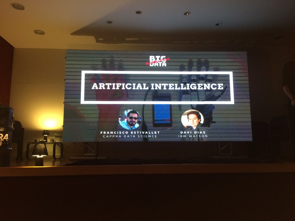oestatisticoweb's tweet photo. IBM Watson #bigdatarevolution2017 https://t.co/oj0tffn5bz