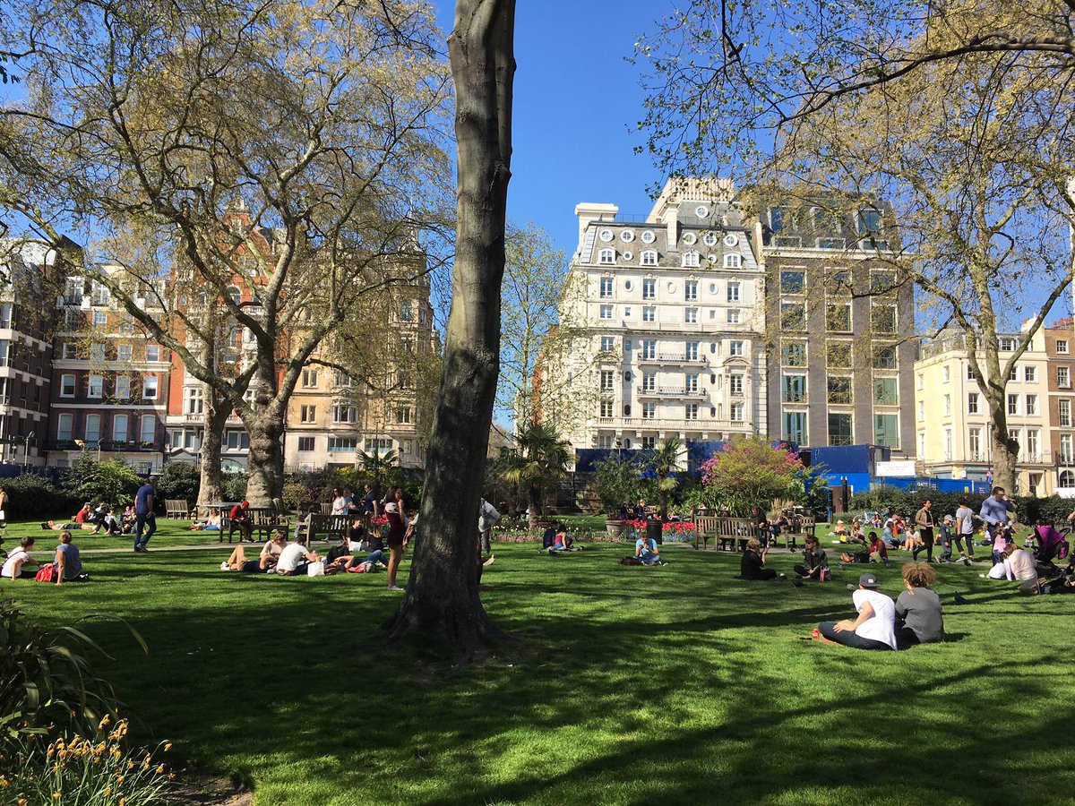 i_strauta's tweet photo. In the middle in London little green vision #london #livethiscity #spring #sun #escape #hanoversquare https://t.co/xH9ZmAf5P3