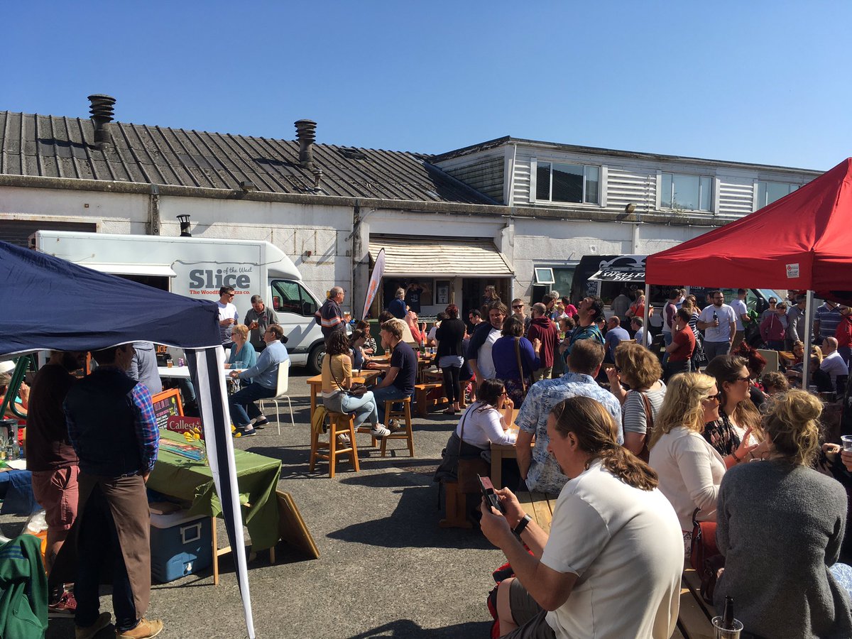 KernowEats's tweet photo. Street Eats, beats &amp; beer today till 6pm @RebelBrewingCo in Penryn. The sun is out and there's a great vibe. #cornish #streetfood https://t.co/PqJFh0g4BJ