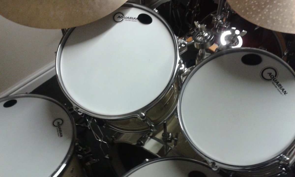 OnlyDrumsAloud's tweet photo. Like the new black Skygel tone control product https://t.co/1FqSsXe7aW