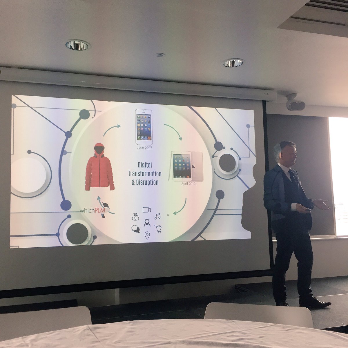 Media_Directory's tweet photo. Spending my morning at #DesignNetworkNorth learning about #digital, #transformation and disruption in the #fashion & #textiles industry. https://t.co/NiIYy4Ssbl