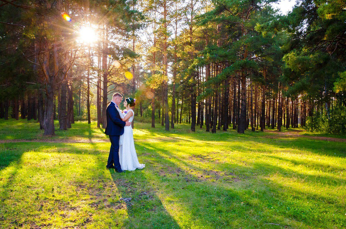 InvitingMoment's tweet photo. 5 Tips to plan a remarkable minimalist wedding https://t.co/pMTqB7VvzC https://t.co/1zSXrWkOib
