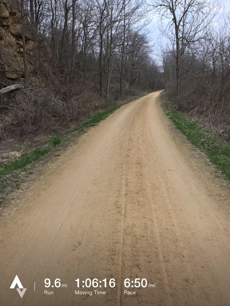 WordOfKo's tweet image. #trailrunning in #iowa .
strava.com/activities/933… #nikeshield #nikezoompegasus #running #seenonmyrun