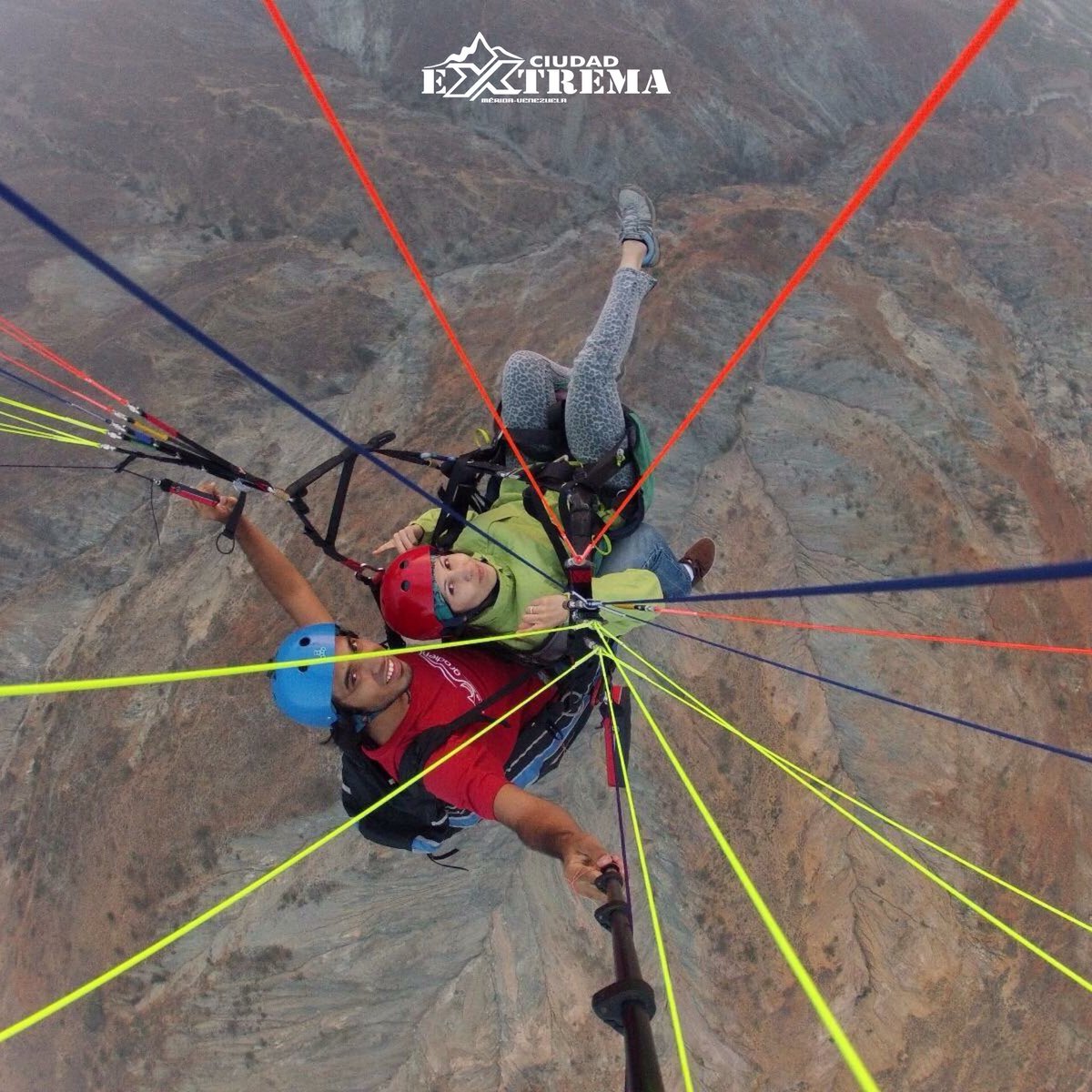 Vale la pena LUCHAR por lo que vale la pena TENER!#noterindas#venezuela#merida#vuelaenparapente#reserva04149151171
Instagram:<a href="/ciudadextrema/">ciudad extrema</a>
