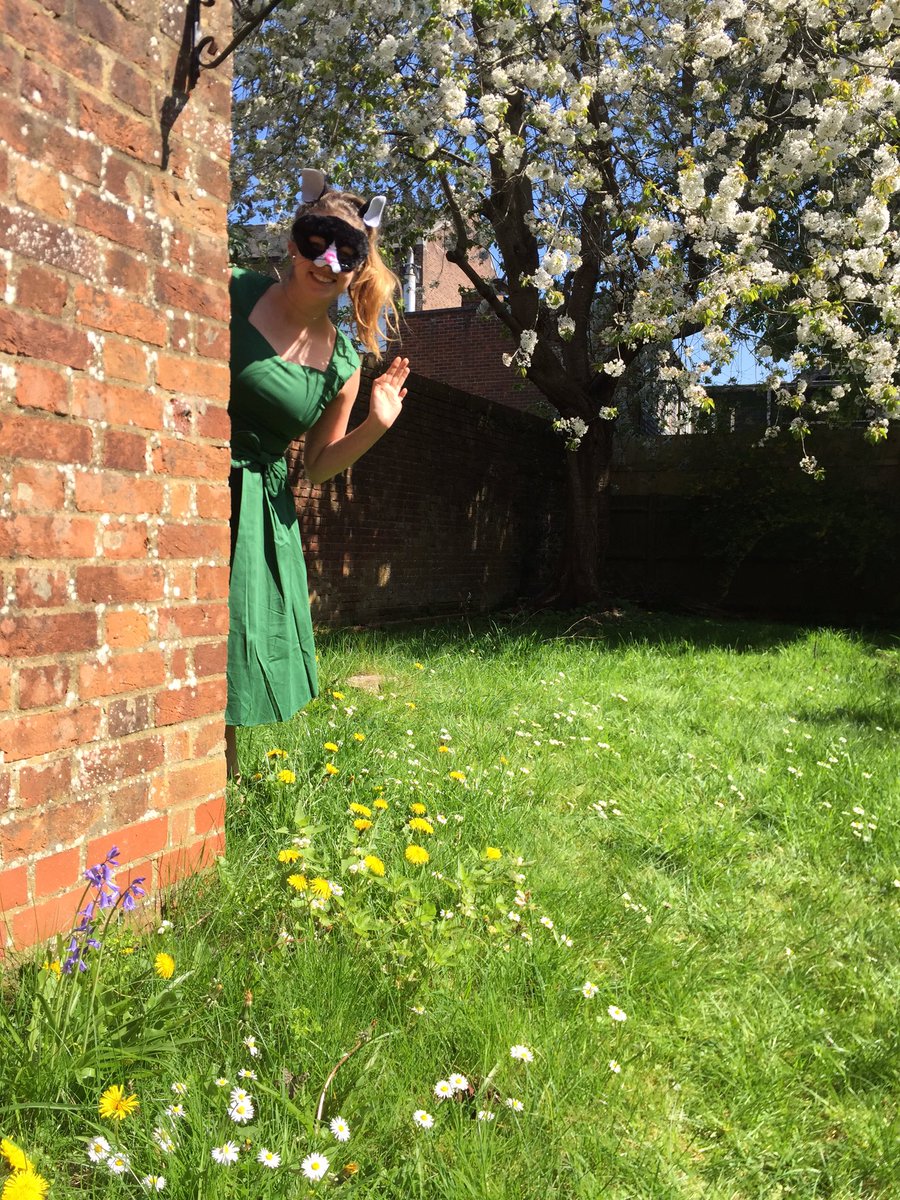 We've found a cat on our days' adventures! Come and join our #Easter hunt! Book here - twomicecompany.co.uk/easter-egg-hun… #winchester #familyevent