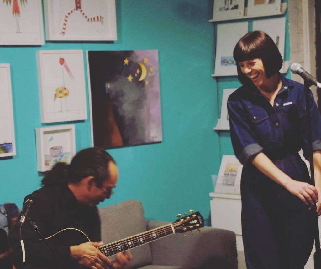 NatchieArt's tweet photo. Thanks for a great night! Such a beautiful audience. #natchie #natchieart #livemusic #brooklyn #dumbo #guitar #sin… https://t.co/D8dQV8cc2m https://t.co/wiH1TMDxvW