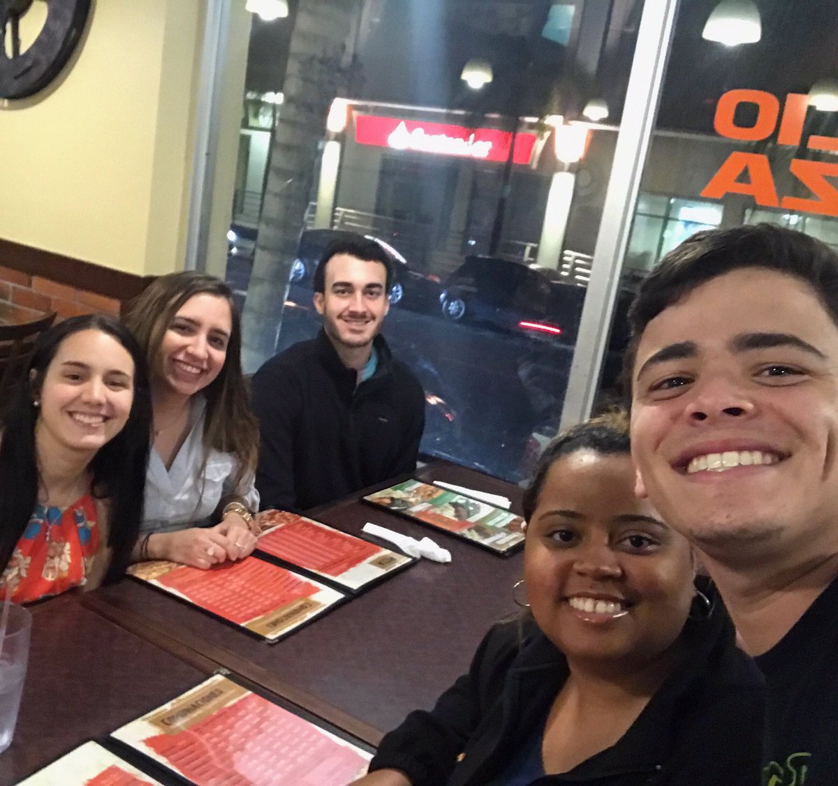 HDPuertoRico's tweet photo. ¡Gracias a todos los que asistieron a Faccio Pizza y colaboraron con la Fundación Huntington Puerto Rico! 🍕 #JuntosSomosMásHD #FHPR https://t.co/uU7Ti8JCyJ