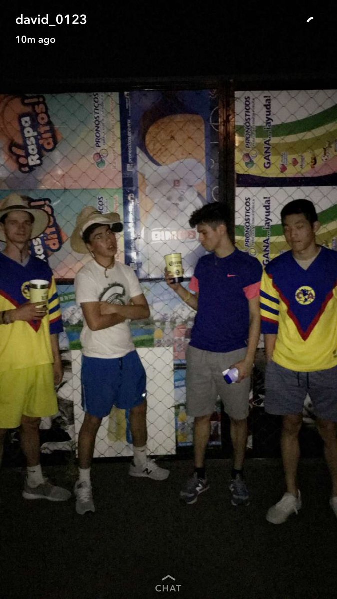 mike_rogo's tweet photo. Happy birthday David! Thank you and your family for this amazing trip🍻🎂 https://t.co/45FbkGeUs3