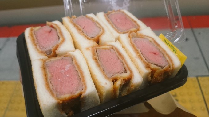 新大阪にたくさんあるカツサンド屋 オススメはこれだ 大きくわけて