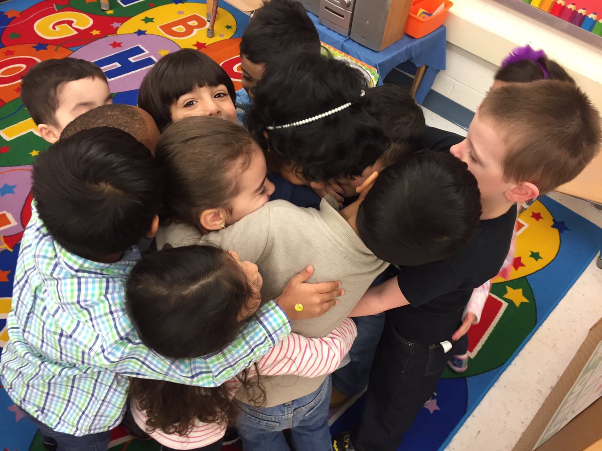 projectbefore1's tweet photo. When a teacher enjoys teaching, a kid just knows! #greatstaff #awesomekids #laughter #toolsofthemind #springfun #spring #projectbefore https://t.co/lDrnRg5nxh