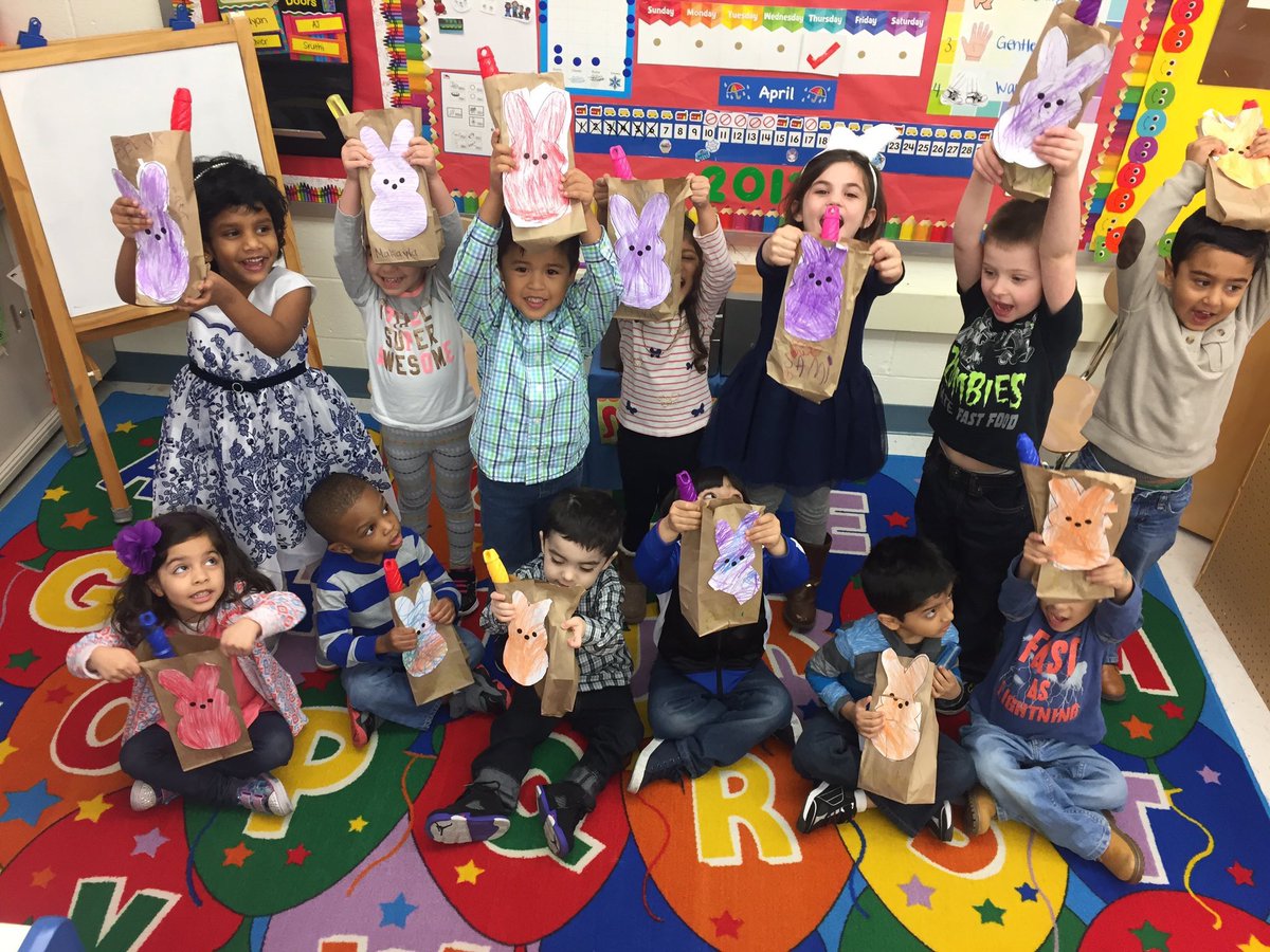 projectbefore1's tweet photo. When a teacher enjoys teaching, a kid just knows! #greatstaff #awesomekids #laughter #toolsofthemind #springfun #spring #projectbefore https://t.co/lDrnRg5nxh