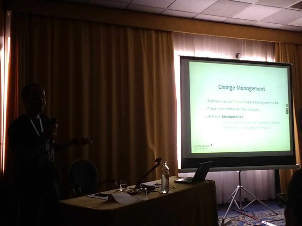 Gestire infrastrutture con #ansible. <a href="/rubens_ts/">Rubens Souza</a> mostra come automatizzare la configurazione di #PostgreSQL #PyCon8