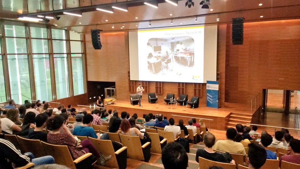 camar3de's tweet photo. #Ahora @AugustoAllemand de @EducacionBA disertar sobre #Educacion3D en el #Congreso3D  @IrenePrestiweb https://t.co/Hfw7WfJpML