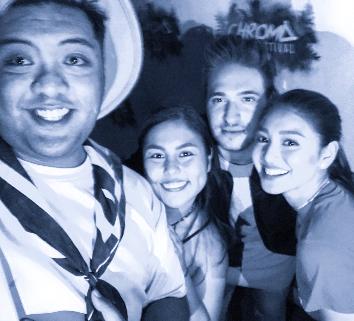 jhelocristobal's tweet photo. PERFECT STRANGER. It was AWESOME MEETING YOU @JonasBlue #JonasBlue INDEED an GREAT NIGHT 💙 https://t.co/P6QHjU6ycC