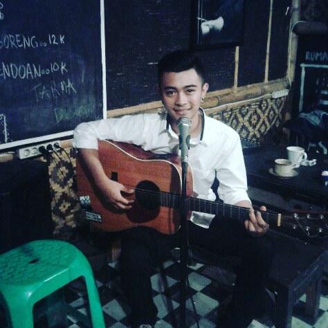 ayo pergi bersamaku on #BIGOLIVE web.live.bigo.sg/2124276412_149…