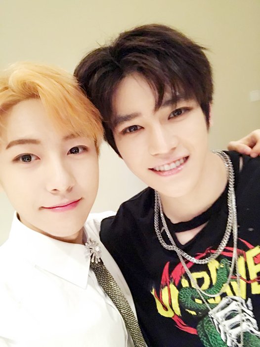 jxnxlxx0423's tweet photo. 역시,, 약은 약사에게
셀카는 인준에게 https://t.co/AOqdnobY4Q