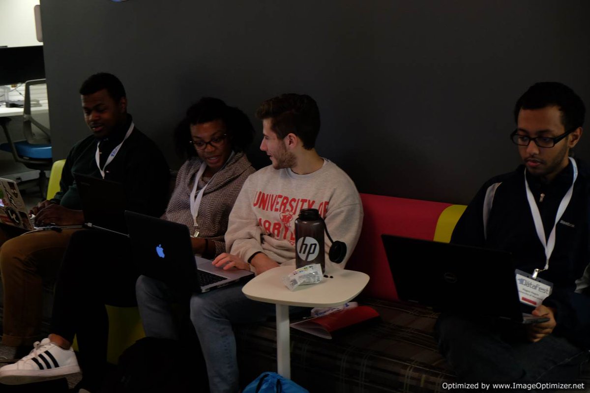 summitdistrict's tweet image. #Students from @UofMaryland &amp;amp; @HowardU investigating the #DCdatafest dataset @summitdistrict