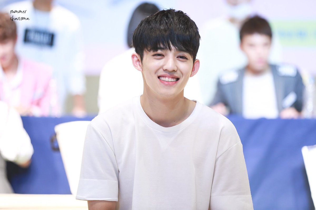 summercharisma's tweet photo. 151004 oh, i want something just like this 💕#에스쿱스 #세븐틴 #SCOUPS #SEVENTEEN https://t.co/Ro6rBOYoJo