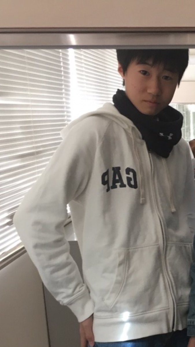 泉陽高校ダンス部ボーイズ71st Twitter પર メンバー紹介 田中翼 ジャンル Pop いつも真面目な翼くん 大きなヒット 筋肉を弾くらしい を打ちウェーブも滑らかに 高身長を活かしたクールなpop Danceが特徴である 女子から可愛いと言われボーイズの男子の誰かは嫉妬 泉陽高校ダンス部ボーイズ71st Twitter પર メンバー紹介 田中翼 ジャンル Pop いつも真面目な翼くん 大きなヒット 筋肉を弾くらしい を打ちウェーブも滑らかに 高身長を活かしたクールなpop Danceが特徴である 女子から可愛いと言われボーイズの男子の誰かは嫉妬