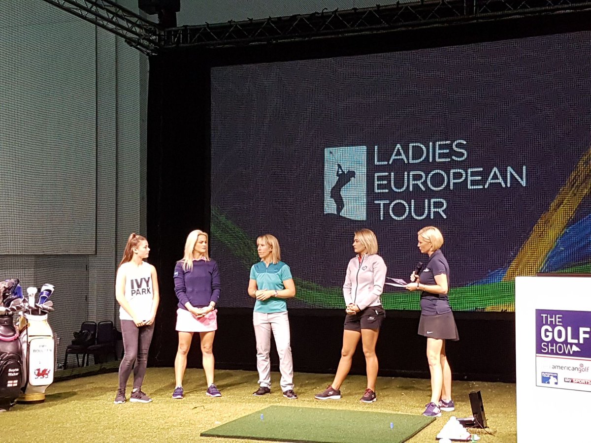 #AGJuniorChamps Girls Winner Elle Gibson takes to the stage with <a href="/LETgolf/">Ladies European Tour</a> stars at #TheGolfShow. #rolemodels #nextgengolfer