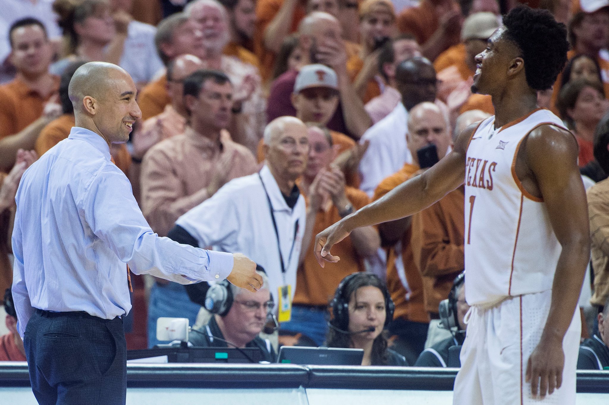 Happy Birthday to Head Coach Shaka Smart from the entire 40 years YOUNG today!  