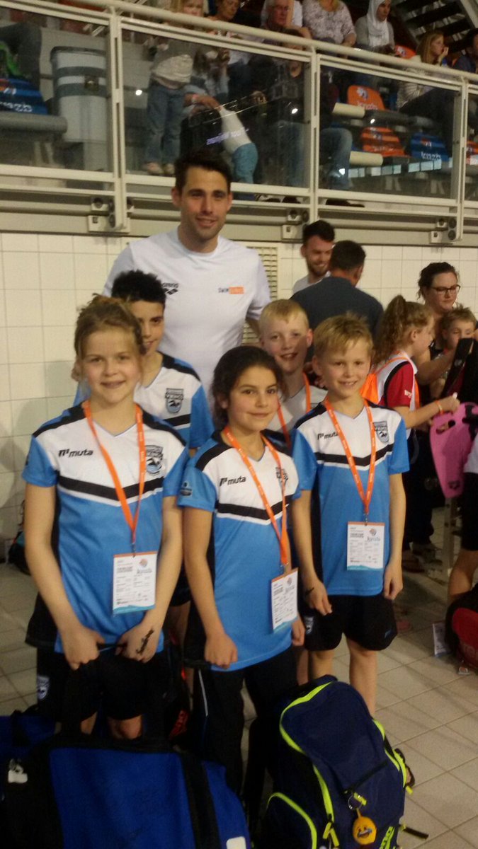 ZvdeVikings's tweet photo. Handtekeningen van Sebastiaan Verschuren en Joost Reijns! @ZvdeVikings #workhard #swimhard https://t.co/JHDIJCXNr3