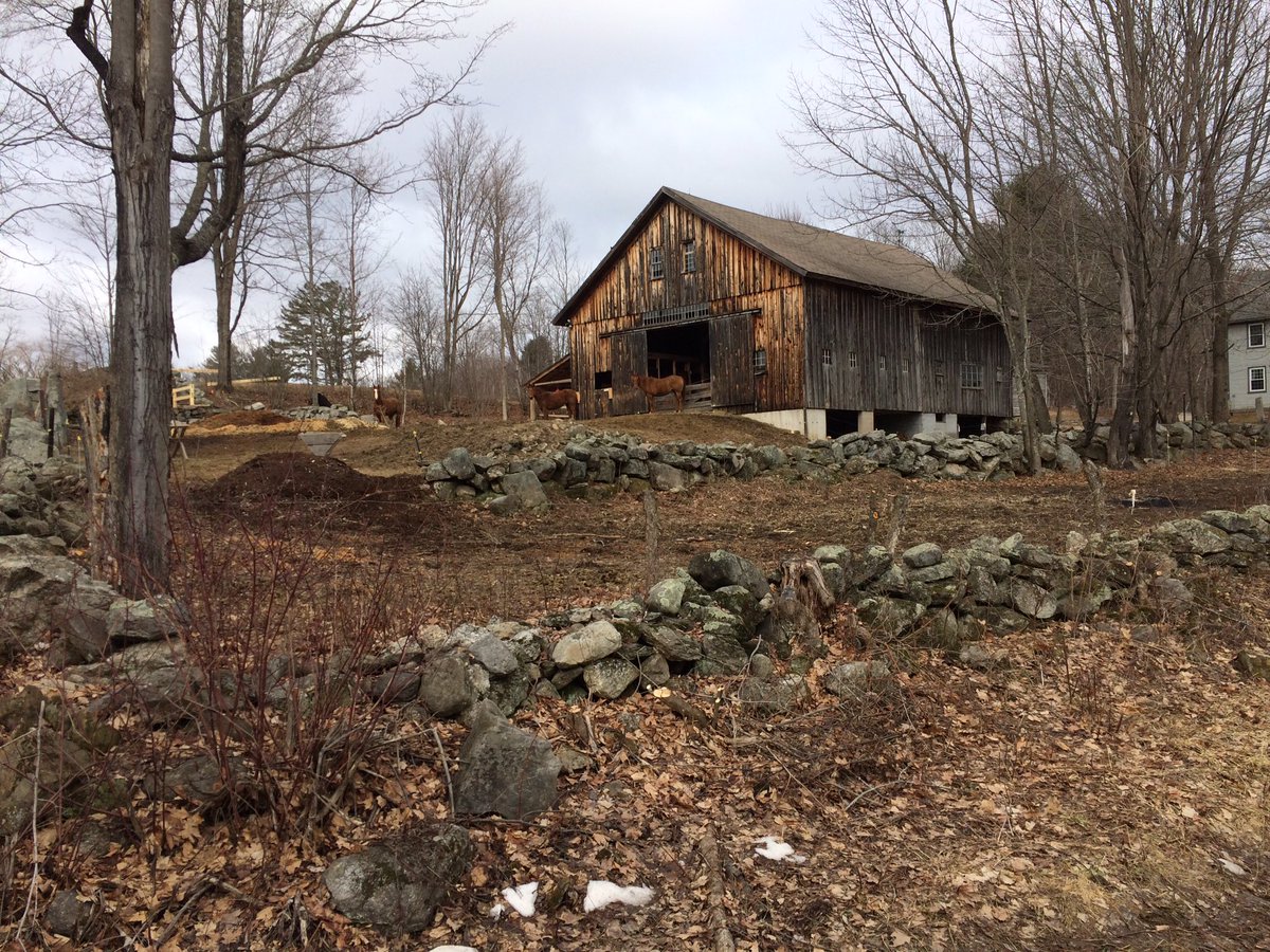 atnobo05's tweet photo. #CanterburyNH #NewEnglandFarm #GraniteState #LiveFreeOrDie #RideYourBicycle #SpringInNH https://t.co/OKA5eVqQxe