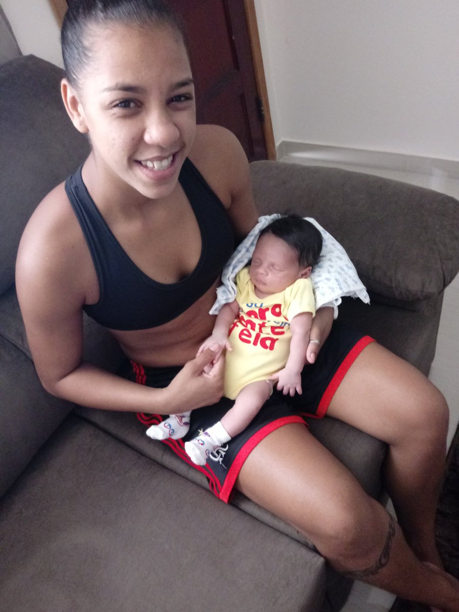 mooreirapam's tweet photo. Novo #Principe da #família 😍💙
#sobrinho
#Tofeia
#deboa 😁 https://t.co/TUpP2RAwNx
