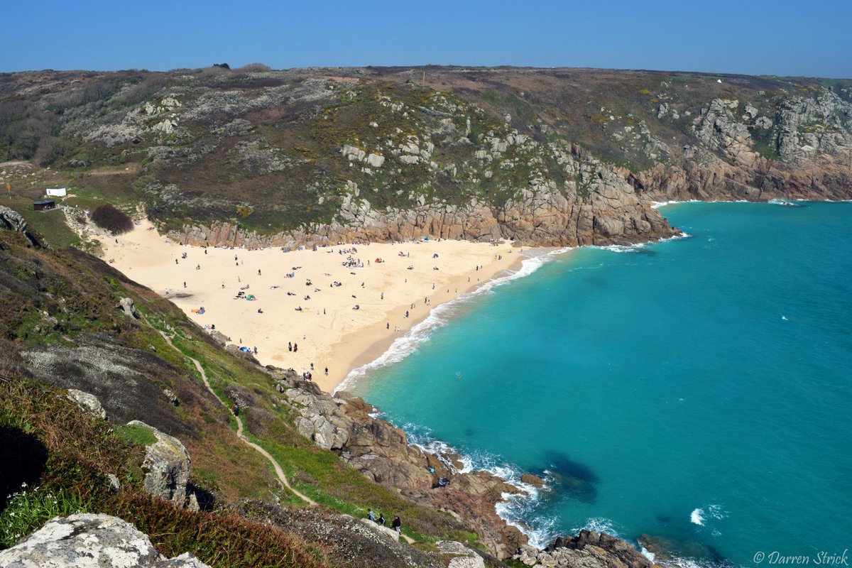 Porthcurno beach this afternoon...
Without doubt one of the most beautiful spots in the whole of Cornwall.
#Cornwall #Porthcurno #Beach