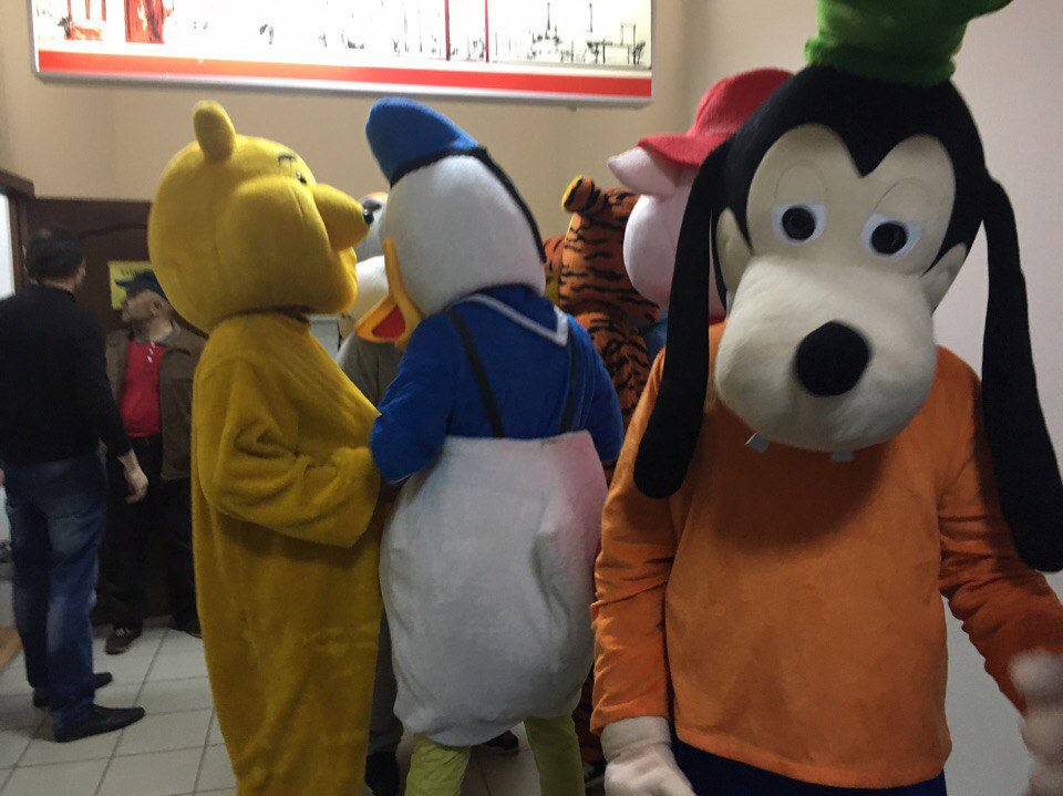 sknovosti's tweet image. Креатива не хватило. Администрация @kondratyevvi сама распиарила открытие в Краснодаре штаба @navalny, устроив глупые представления)