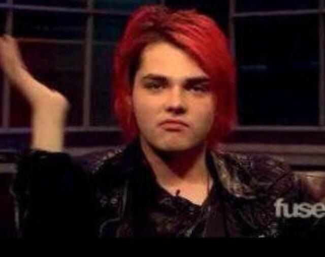 chrryynvine's tweet photo. #HappyBirthdayGerardWay @gerardway 
HAPPY BIRTHDAY MAY BLACK-RED ANGEL
LOVE YOU SO MUCH https://t.co/CXYhOuzGRQ