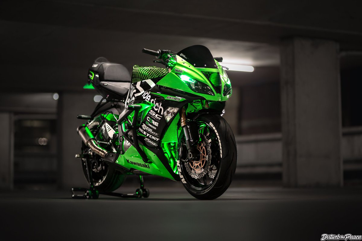 jbstunts's tweet photo. @KawasakiAU @RR_RideRich @CoreMoto @SCProject @HTmotoTraction 🤘🔥💯 https://t.co/lZMqYoddkL