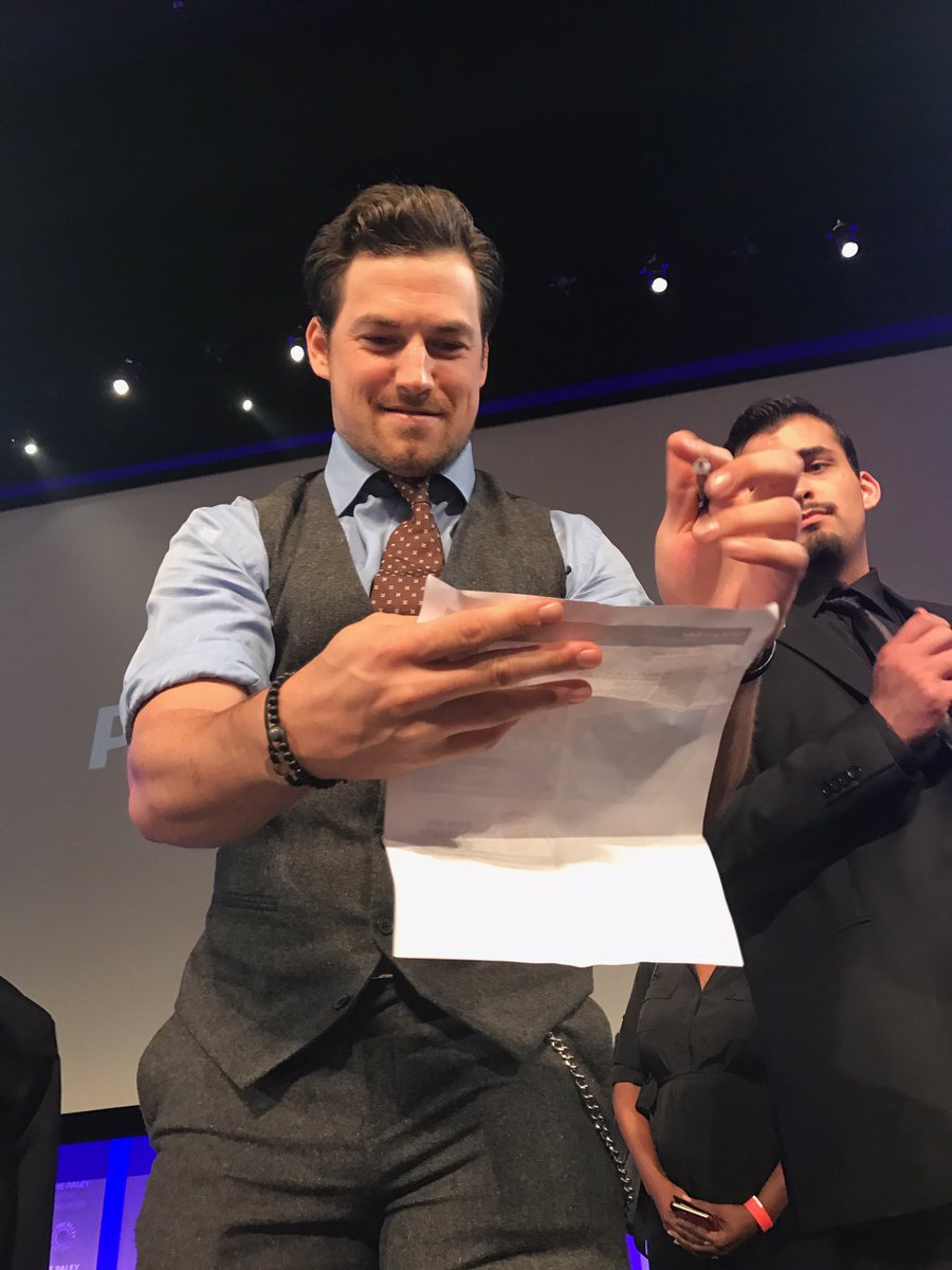 Lorrie Ramsey (lovnthewildlife) Twitter